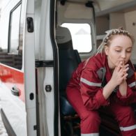 Dampak dari Berita Hoax, Ambulance Menjadi Korban Hoax Masyarakat
