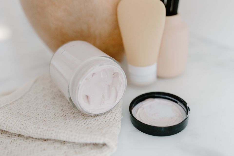 3 Hal Penting yang Perlu Kamu Lakukan Saat Skincare Routine Mulai Terasa Membosankan 7 3 Hal Penting yang Perlu Kamu Lakukan Saat Skincare Routine Mulai Terasa Membosankan