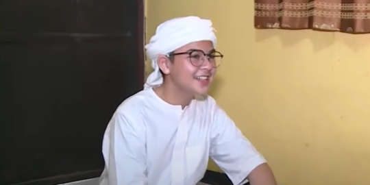 8 Artis Indonesia ini Pilih Sekolahkan Anak di Pondok Pesantren
