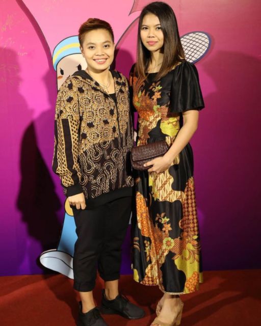 Kepoin 5 Gaya Fesyen Duo Jawara, Greysia Polii-Apriyani Rahayu di Luar Lapangan. Kompak!