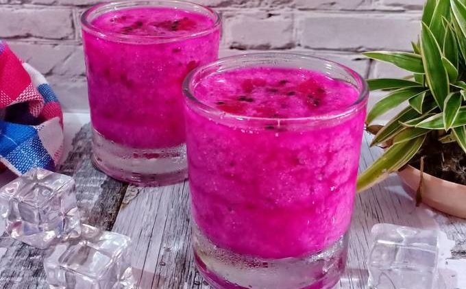 Yoghurt Buah Naga Penjaga Imunitas Warga Mugassari di Masa Pandemi