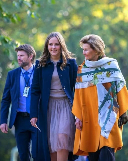 Potret Stylish 9 Putri dari Berbagai Kerajaan di Dunia. Gayanya Fashionable Abis!