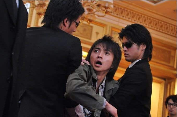 Suka Banget Serial Squid Game? 10 Film dan Series Bertema Survival ini Nggak Kalah Menegangkan!