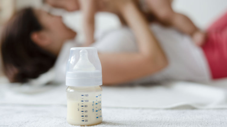 #KompetisiYoungMom – Cuti Melahirkan Hampir Habis? Bingung Belum Punya Stok ASIP? Yuk Mom Coba Ikutin Trik Ini!
