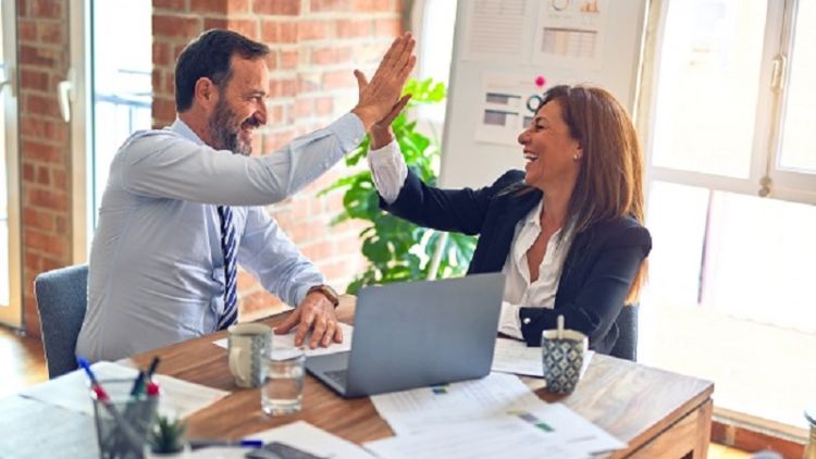5 Ide Bisnis Online di Era Pandemi Covid 19