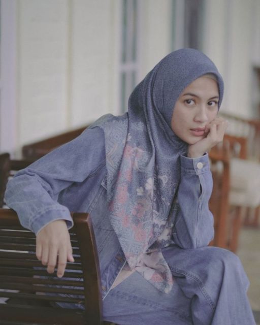 Udah Berkarier Sejak Remaja, 8 Artis ini Tetap Eksis Sampai Sekarang. Nggak Kalah dari Talenta Baru!