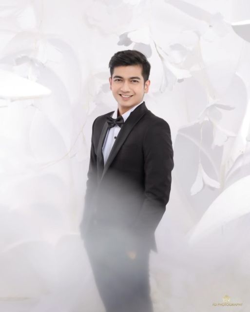 8 Foto dan Detail Pre-Wedding Ria Ricis-Teuku Ryan yang Manis Romantis Tanpa Bersentuhan