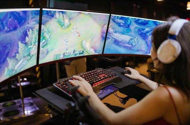 Saatnya Indonesia Belajar Cara China Bangun Industri eSport
