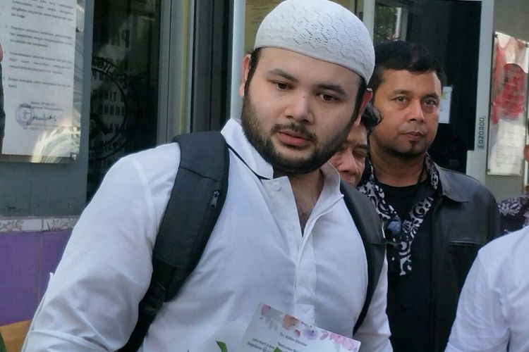 Belum Jera, Ridho Rhoma Lagi-Lagi Terjerat Kasus Narkoba. Kini Kembali Mendekam di Penjara 5 Belum Jera, Ridho Rhoma Lagi-Lagi Terjerat Kasus Narkoba. Kini Kembali Mendekam di Penjara