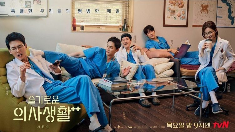 5 Alasan Jatuh Cinta pada K-Drama Hospital Playlist Season 1 & 2