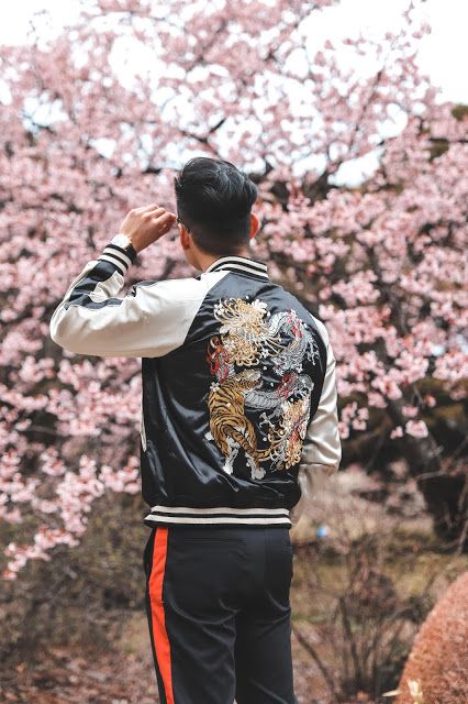 10 Jenis Jaket yang Perlu Kamu Tahu. Bekal Utama Hadapi Dinginnya Musim Hujan~
