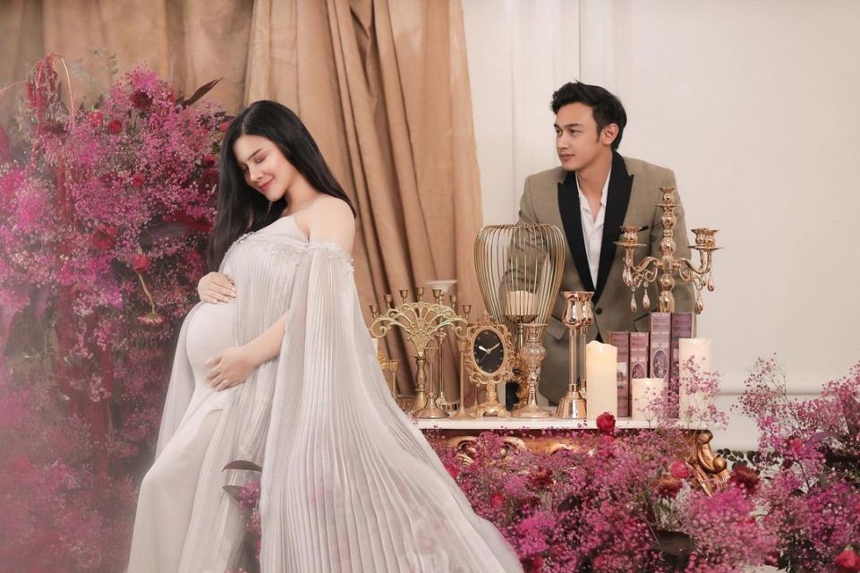 Felicya Angelista dan Caesar Hito Sambut Kelahiran Anak Pertama, Ungkap Makna di Balik Namanya