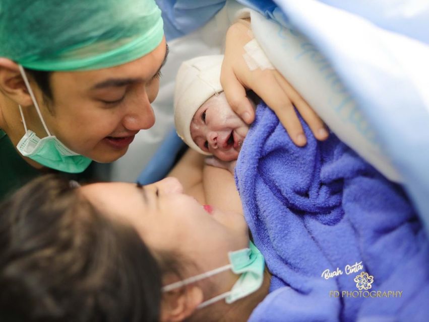 Felicya Angelista dan Caesar Hito Sambut Kelahiran Anak Pertama, Ungkap Makna di Balik Namanya
