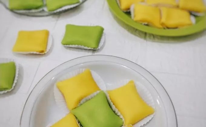 Cara Membuat Pancake Durian Warna-Warni. Jadi Camilan atau Ide Jualan