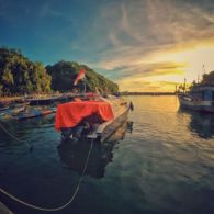 Menjunjung Bahasa Persatuan, Bahasa Indonesia