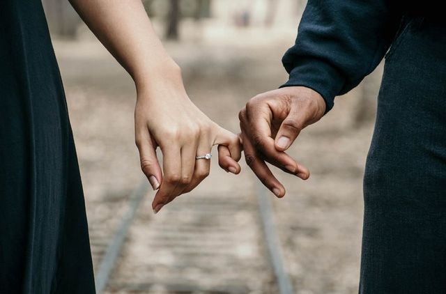 Sudah Nyaman Menjadi Teman dan Takut Kehilangan