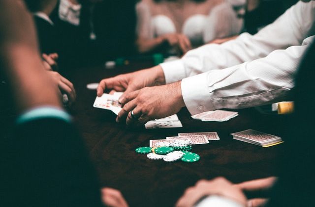 Menggiurkan Namun Menjebak, Berikut Dampak Bermain Judi Online
