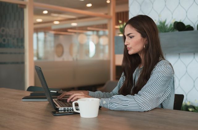 Mau Memperkecil Ukuran Icon Di Windows 10, Berikut Caranya