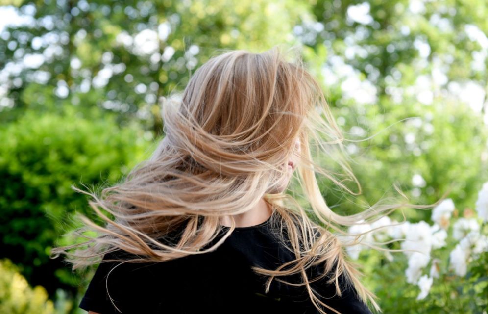 5 Efek Samping Smoothing Rambut yang Wajib Kamu Tahu. Penting Biar Nggak Kaget Nanti!