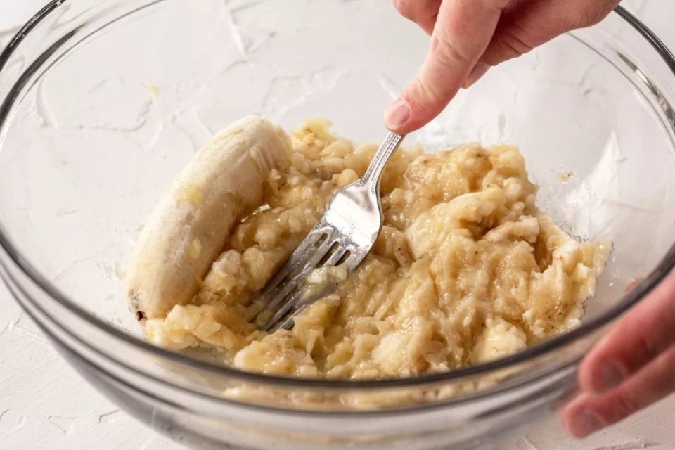 Cara Membuat Bolu Pisang Kukus Tanpa Mikser dengan Takaran Sendok