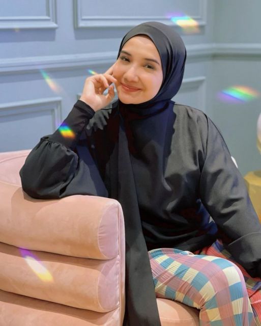 Zaskia Sungkar Ditipu Adik Ipar Sendiri, Datang ke Kepolisian Guna Beri Kesaksian