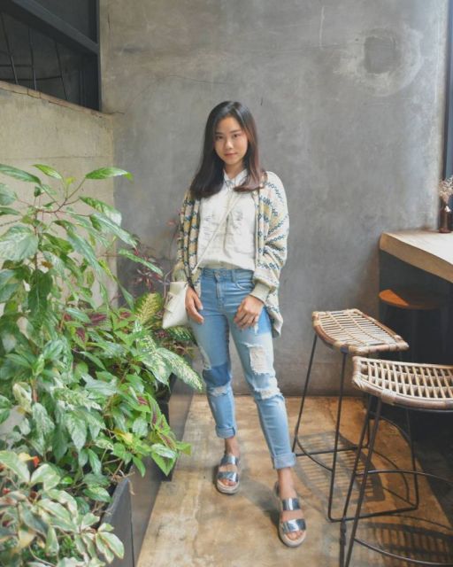 8 Ide Busana ala Jessica Jane yang Simpel dan Feminin 17 8 Ide Busana ala Jessica Jane yang Simpel dan Feminin