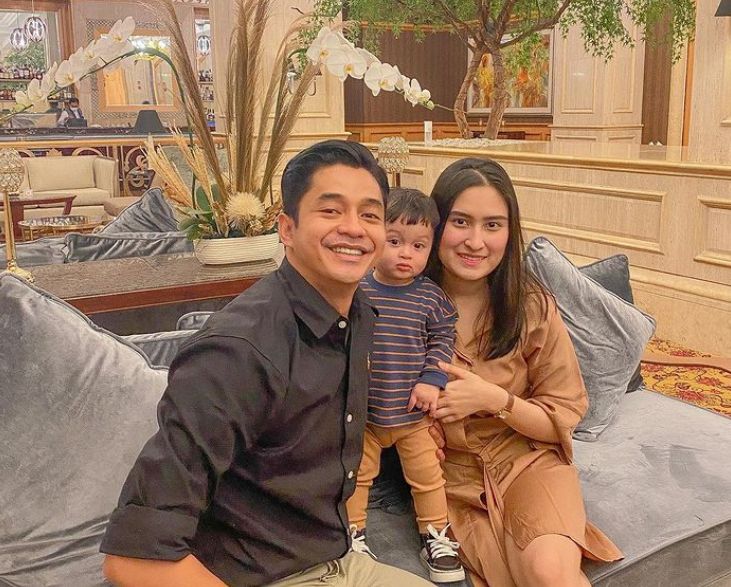 Artis yang Dikaruniai Anak Pertama di Tahun 2021; Bikin Publik Ikut Bahagia 27 Artis yang Dikaruniai Anak Pertama di Tahun 2021; Bikin Publik Ikut Bahagia