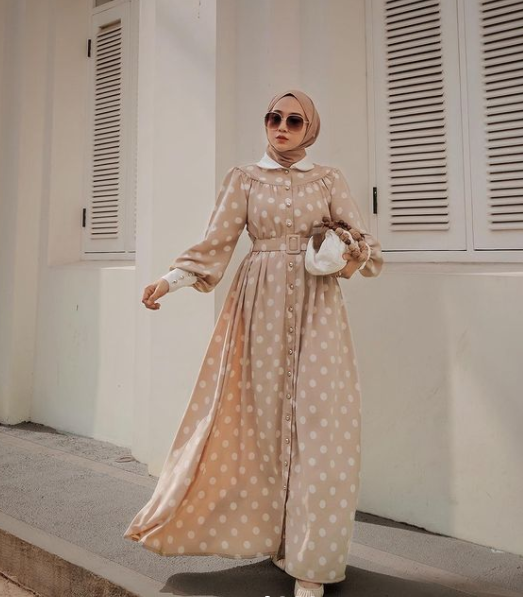 7 Rekomendasi Busana Hijab Buat Ketemu Calon Mertua