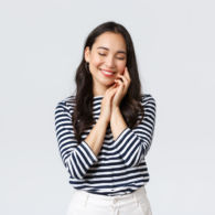 Mencari Arti Kebahagiaan yang Sesungguhnya. Apakah Kamu Sudah Menemukan Bahagia Versimu?