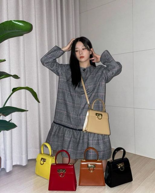 seulgi red velvet ferragamo