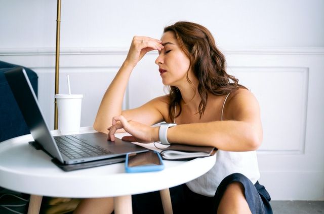 5 Tips Mengatasi Burnout Agar Dapat Kembali Produktif. Yuk catat!