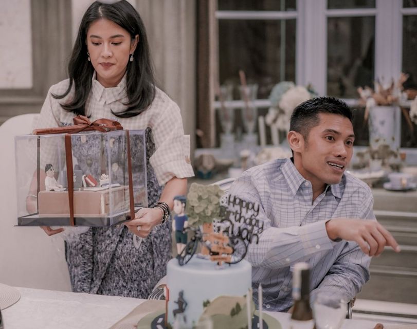 8 Potret Dian Sastro dan Suaminya, Indraguna Sutowo. Selalu Kompak dan Mesra!
