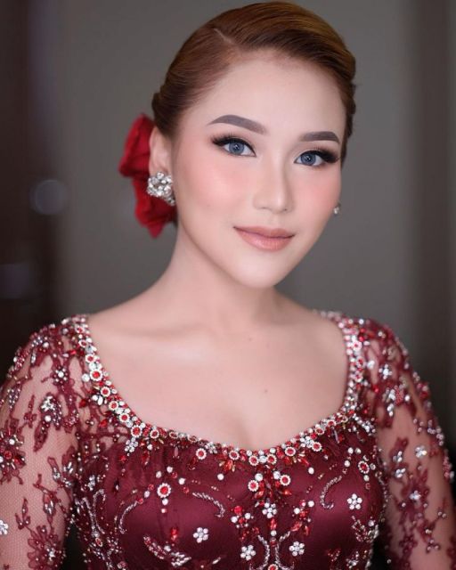 Pernikahan adik Ayu Ting Ting