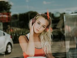 5 Lagu Pop Hitz Jaman Dulu, Bagi Kamu yang Sedang Dimabuk Asmara