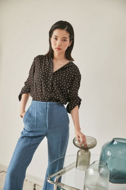 Potret Gaya Modis Kim Tae Ri, Bintang Drama Twenty Five, Twenty One