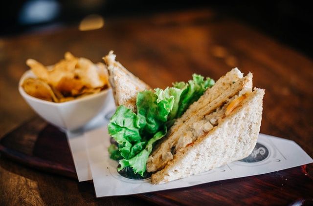 Mudah dan Simple, Intip Resep Sandwich Inkigayo ala Idol Korea