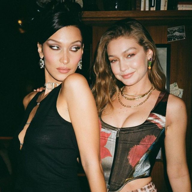 Bella Hadid dan Gigi Hadid