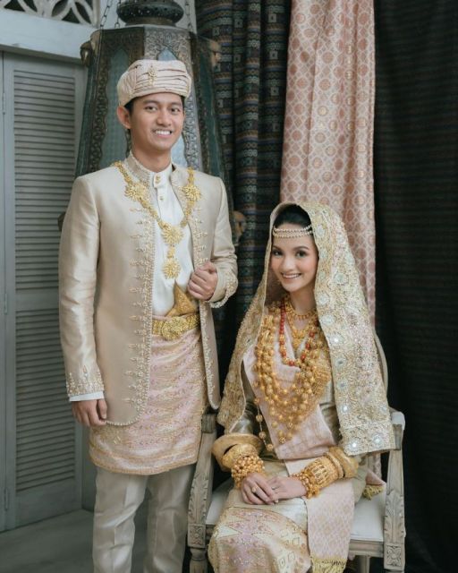 Detail Busana Belva Devara dan Sabrina Anggraini dari Lamaran hingga Resepsi 22 Busana Belva Devara dan Sabrina Anggraini