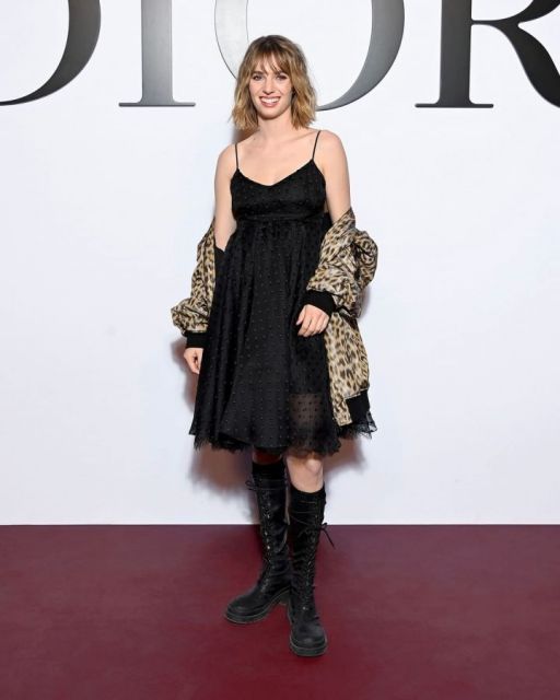 Style seleb yang hadiri Dior Show, Paris Fashion Week