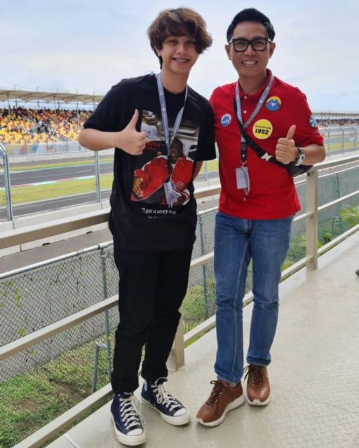 11 Potret Artis Nonton MotoGP Mandalika. Ada Tiara Andini sampai Rio Dewanto 28 Eko