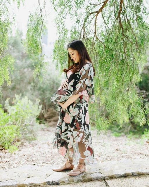 Aliya Rajasa membagikan foto baby bump