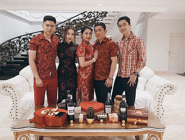 Vanessa Khong Angkat Bicara Tentang Uang Jajan 2 M dari Indra Kenz 6 Vanessa Khong Angkat Bicara Tentang Uang Jajan 2 M dari Indra Kenz