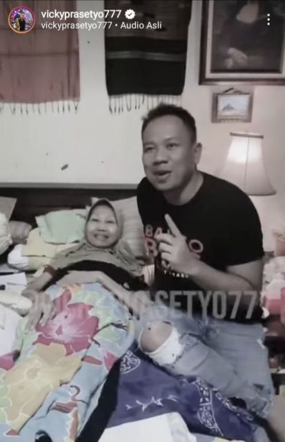 Vicky Prasetyo ungkapkan rasa dukanya