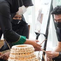 Aguape Lamp, Pembuatan Lampu Hias Dengan Membantu UMKM Pasuruan