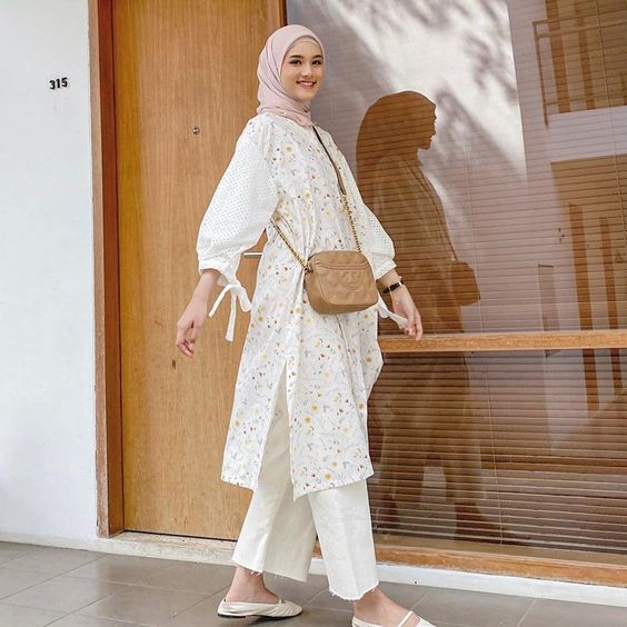 Padu padan outfit warna putih