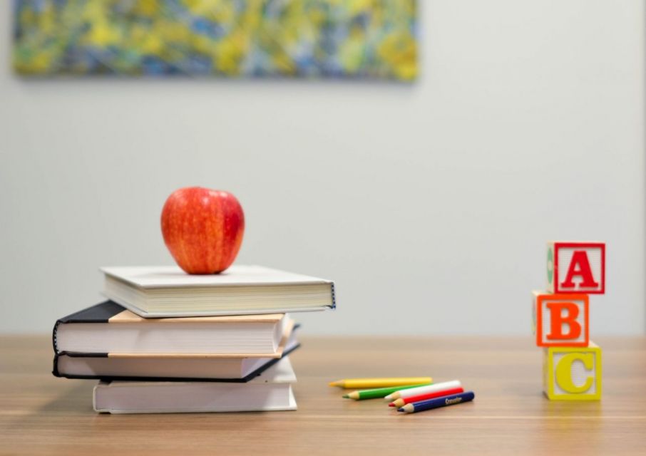 Biar Makin Melek, Yuk Cari Tahu Medium Edukasi Finansial yang Cocok untukmu