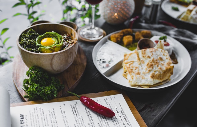 Mengenal Roti Canai dan Roti Porotta, Roti yang Lezat Dan Mudah Dikreasikan