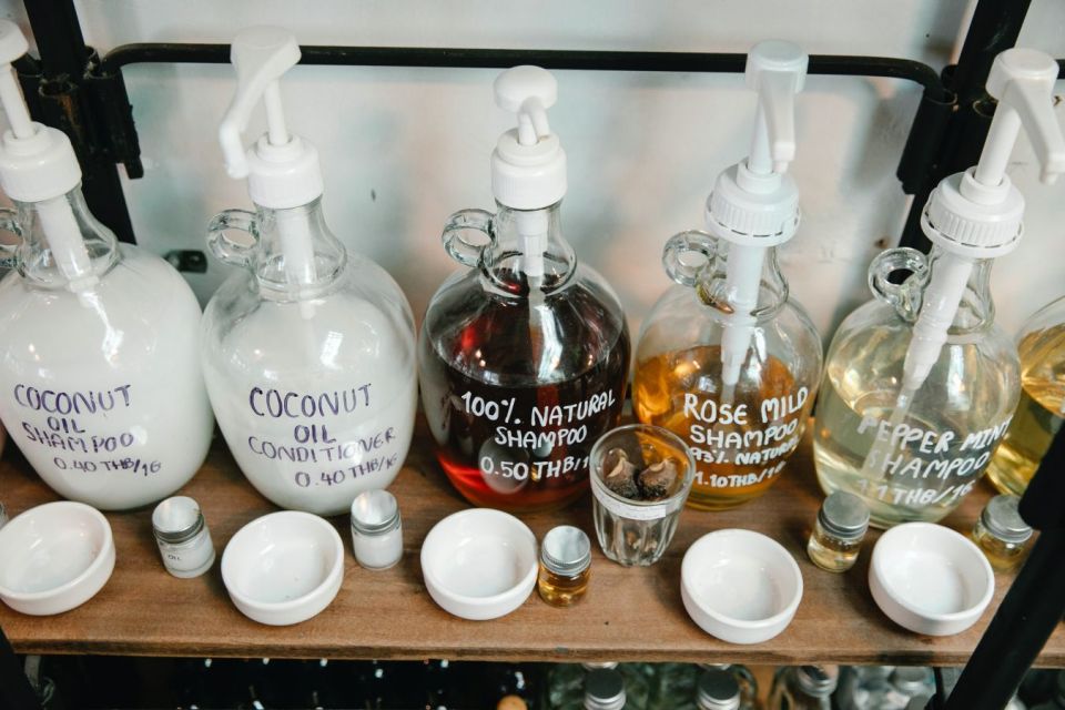 6 Kandungan yang Wajib Dihindari di Hair Care Kalau Kamu Berketombe 13 Kandungan yang perlu dihindari rambut berketombe