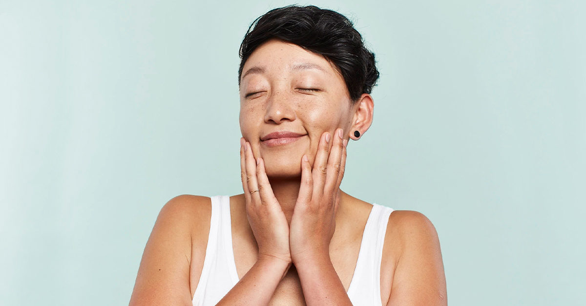 3 Jenis Toner dan Fungsinya untuk Kulit 8 jenis toner dan fungsinya