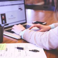 Tips dan Trik Menjaga Kesehatan Tubuh Mahasiswa Selama Kuliah Online